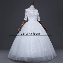 Load image into Gallery viewer, Free shipping 2017 Summer Sleeves Lace Boat Neck Wedding Dresses Plus size Princess Bride Gowns Vestidos De Novia HS252
