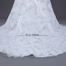 Load image into Gallery viewer, Free shipping Korean Style White Strapless Brush Train Wedding Dresses Ruffles Trailing Cheap Bride Gowns Plus size XXN039
