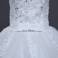 Load image into Gallery viewer, Free shipping 2016 V-neck White Bride Princess Fashion Vestidos De Novia Bride Wedding Ball Gowns Cheap Wedding Frocks HS227
