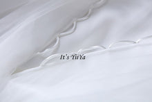 Load image into Gallery viewer, 2017 New Free shipping Strapless Sleeveless Wedding Dresses Plus size Ball Gowns Appliques Frocks dress Vestidos De Novia IY009
