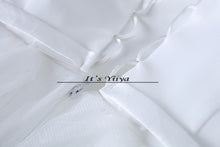 Load image into Gallery viewer, Free shipping New White Wedding Ball Gowns o-neck Sleeveless Cheap Princess Vestidos De Novia Wedding Frock Bride Dress HS237
