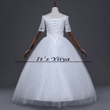 Load image into Gallery viewer, Free shipping 2017 Summer Half Sleeves Lace Boat Neck Wedding Dresses Plus size Princess Bride Gowns Vestidos De Novia HS259
