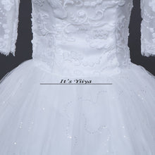 Load image into Gallery viewer, Free shipping New 2017 Summer Boat Neck Lace Sleeves Wedding Dresses Plus size Princess Bride Frocks Vestidos De Novia HS248
