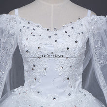 Load image into Gallery viewer, Free Shipping 2017 Short Sleeves Red White Lace Bling Wedding Dresses Plus size Sequins Princess Bride Frocks Gowns XXN175

