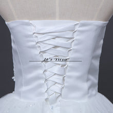 Load image into Gallery viewer, HOT Free shipping new 2015 white princess fashionable lace wedding dress romantic tulle wedding dresses Vestidos De Novia HS111
