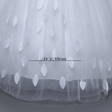 Load image into Gallery viewer, Free shipping New 2017 Summer Strapless Tulle Simple Wedding Dresses Plus size Princess Bride Frocks Vestidos De Novia HS250
