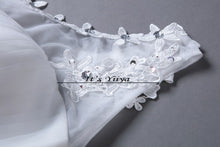 Load image into Gallery viewer, Free shipping wedding dresses 2015 white plus size lace up cheap China wedding gowns white bridal dress Vestidos De Novia HS157
