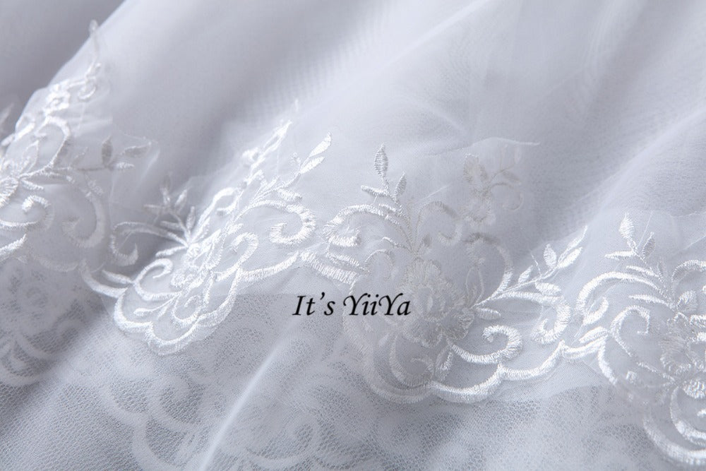 2017 Free shipping New Arrival Sleeveless Wedding Dresses Long Train Gowns Frocks dress Strapless Vestidos De Novia IY018