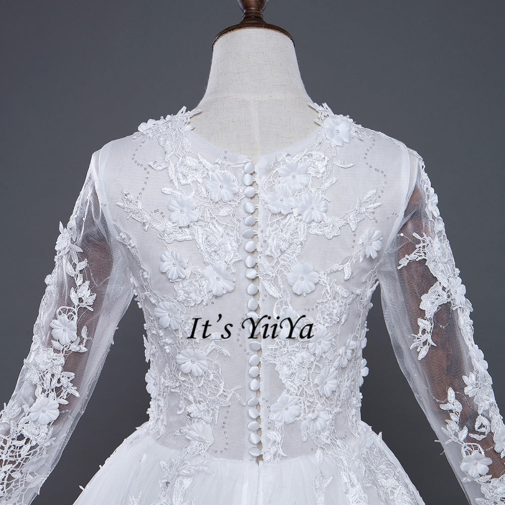 Free Shipping Long train Wedding dresses O-neck Vestidos De Novia Off white dress Bridal Ball gowns Long sleeve Frocks IY033