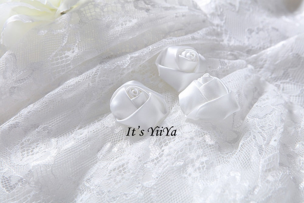 Free Shipping Long train Wedding dresses Boat Neck Vestidos De Novia Off white dress Bridal Ball gowns Sleeveless Frocks IY034