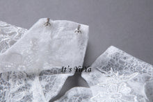 Load image into Gallery viewer, Free shipping Korean Style Train dresses off White Wedding dress Full sleeve high-neck Vestidos De Novia Classic Frock IY003

