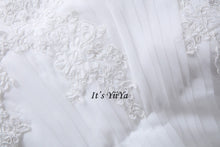 Load image into Gallery viewer, Vestidos De Novia  Free Shipping Strapless Appliques Wedding dresses Bridal Ball gowns Sexy Sleeveless Train Frocks IY025
