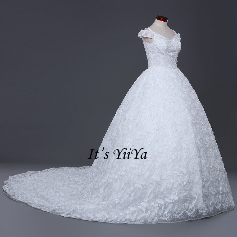 Free Shipping Long train Sleeveless Wedding dresses V-neck Vestidos De Novia Off white dress Bridal Ball gowns Frock IY036