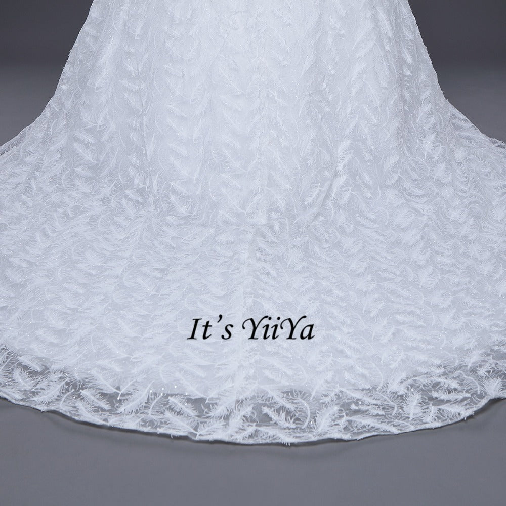 Free Shipping Long train Sleeveless Wedding dresses V-neck Vestidos De Novia Off white dress Bridal Ball gowns Frock IY036