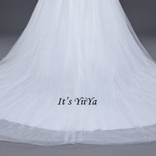 Load image into Gallery viewer, Free Shipping Half sleeve Wedding dresses O-neck Vestidos De Novia Off white dress Bridal Ball gowns Long train Frocks HS620
