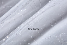 Load image into Gallery viewer, Free Shipping Half sleeve Wedding dresses O-neck Vestidos De Novia Off white dress Bridal Ball gowns Long train Frocks HS620
