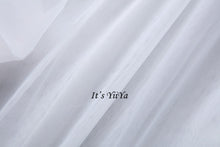 Load image into Gallery viewer, Free shipping New Arrival Strapless Sleeveless Wedding Dresses Long Train Gowns Appliques Frocks dress Vestidos De Novia IY010
