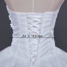 Load image into Gallery viewer, DHL Free Shipping New Train White Vestidos De Novia Design Bride Wedding frocks Strapless Flowers Bridal Wedding dresses TH52
